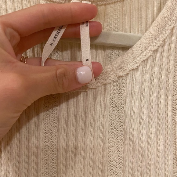 ANTHROPOLOGIE TOP - Picture 3 of 4